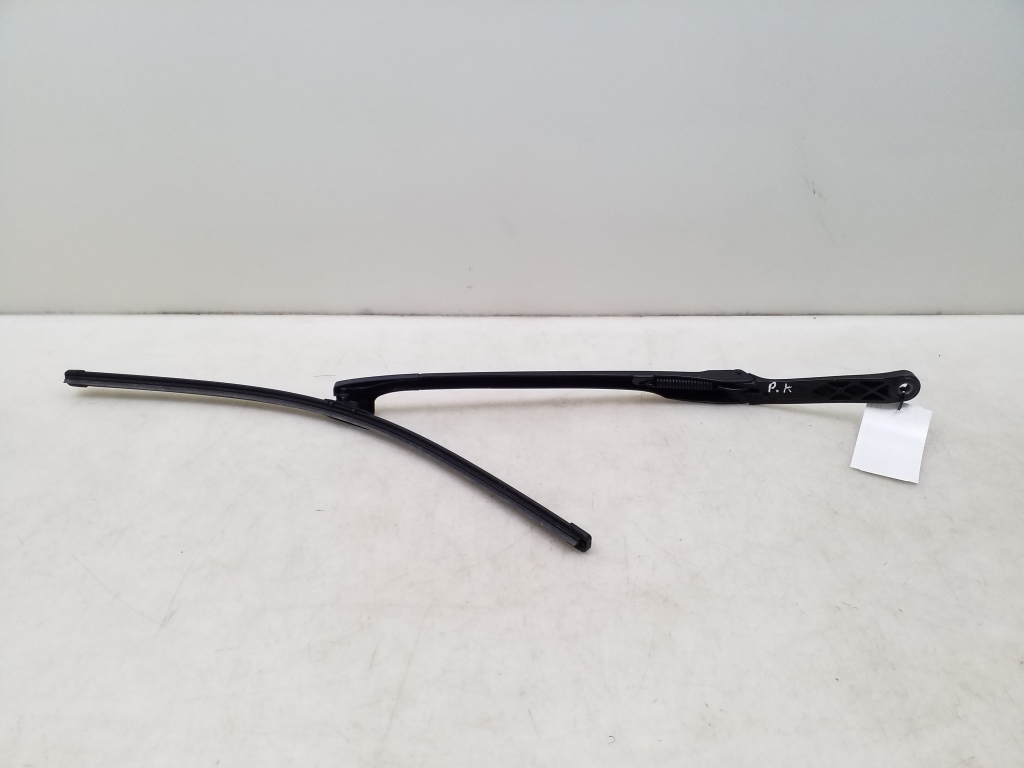 Used Volkswagen Phaeton Windshield wiper blade