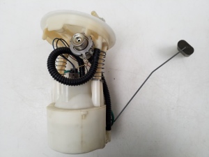 RENAULT Megane I (1995–2003) Kraftstoffpumpe und ihre Teile - 2