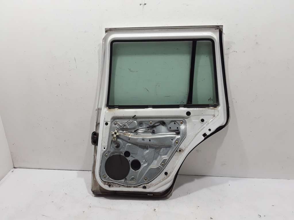 VOLKSWAGEN Golf 4 generation (1997-2006) Right Side Sliding Door 1J9833056E 22451774