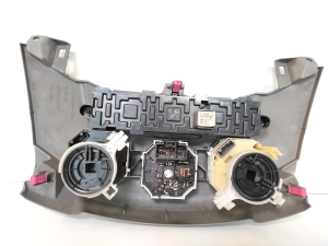 TOYOTA RAV 4 A3 (2005–2012) Salongi soojenduse juhtpaneel 83920-42010 - 3
