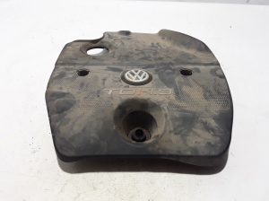 Cache moteur - 038103925E