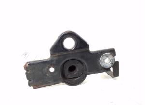 TOYOTA RAV 4 A3 (2005–2012) Jahutusradiaatori kinnitus 16534-26020 - 2