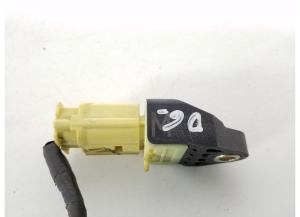TOYOTA RAV 4 A3 (2005–2012) Turvapadja andur 89831-33020 - 2