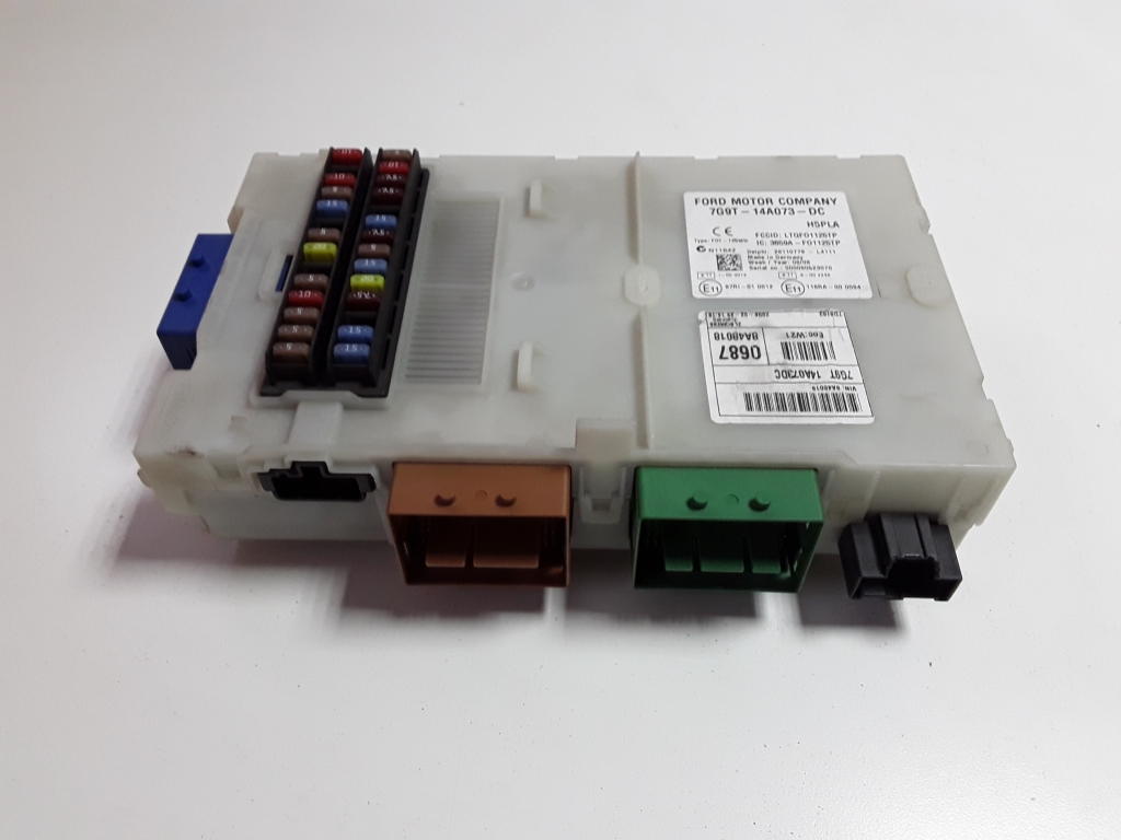 FORD S-Max 1 generation (2006-2015) Fuse box 7G9T14A073DC 24553719