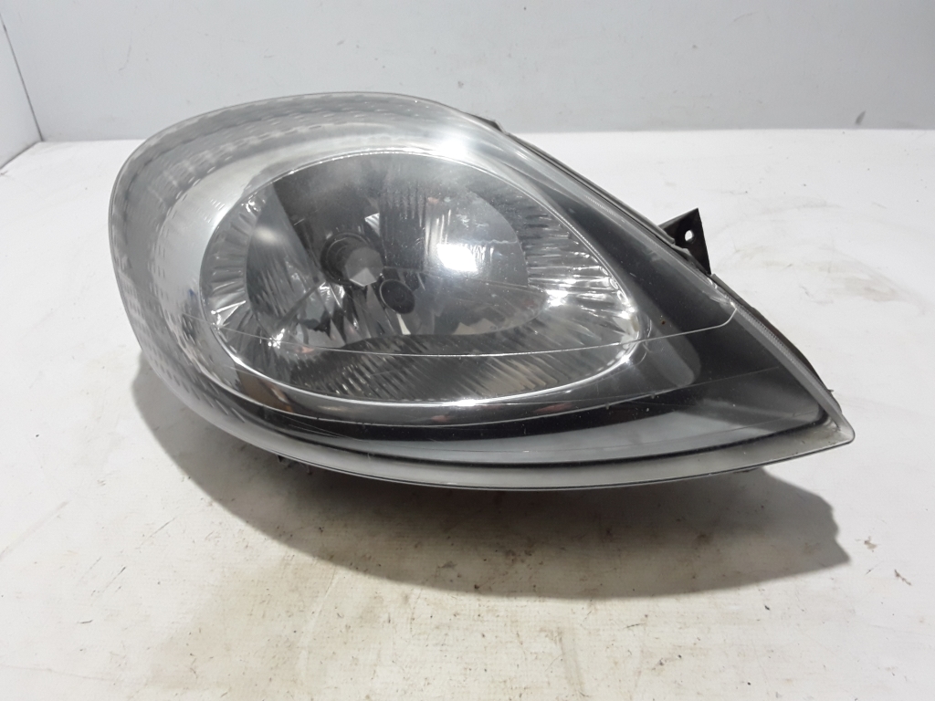 RENAULT Trafic 2 generation (2001-2015) Phare avant droit 7700311372 22451626