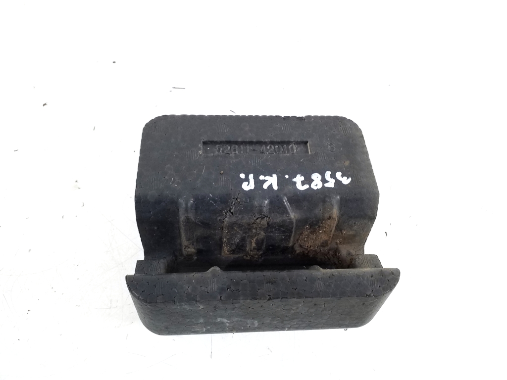 TOYOTA RAV4 3 generation (XA30) (2005-2012) Пена переднего бампера 52611-42010 21043925