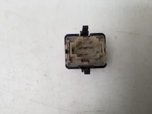 Volkswagen Passat B4 (1993–1997) Schalter el. Fensterheber hinten 3AO959855B - 2