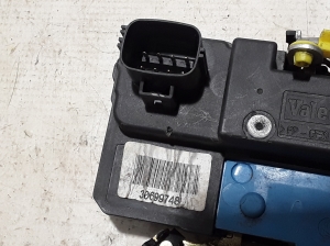 VOLVO S60 I (2000–2009) Esiukse lukk 30699748 - 3