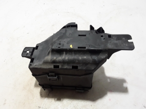 VOLVO S60 I (2000–2009) Kaitsmekarbi korpus kapoti all 9452547 - 3