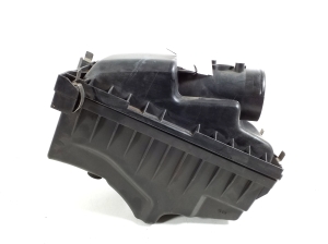 TOYOTA Corola Verso R1 (2004–2009) Luftfiltergehäuse - 2