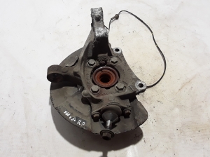 VOLVO S60 I (2000–2009) Front wheel hub 30760714 - 2