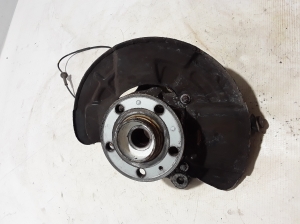 VOLVO S60 I (2000–2009) Front wheel hub 30760714 - 3