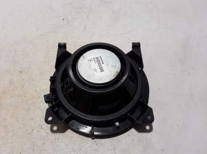 VOLVO S60 I (2000–2009) Tagumise külgukse kõlar 8633574 - 2