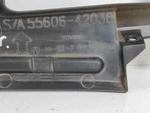 TOYOTA RAV 4 A3 (2005–2012) Salona paneļa cita detaļa 55606-42030 - 2