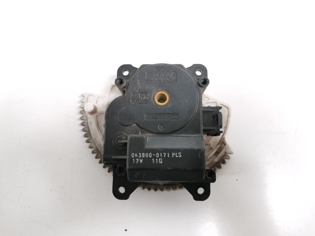 TOYOTA RAV4 3 generation (XA30) (2005-2012) Actionneur de moteur de volet de chauffage intérieur 0638000171 21043708