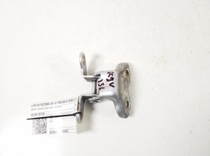   Tagumise küljeukse ülemine hing  - 68760-20120 
