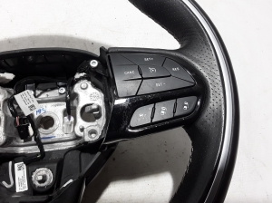  Steering wheel 