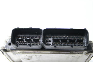 Opel Vectra C (2002–2008) Motorsteuergerät 55566277 - 4