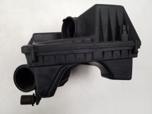 Opel Zafira B (2005–2014) Luftfiltergehäuse 4613885936 - 2