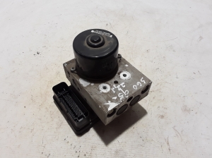   ABS Steuergerät  - 30643979 