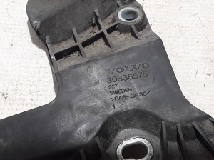 VOLVO S60 I (2000–2009) Luftfiltergehäusehalter 30636575 - 2