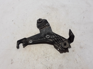 Air filter housing bracket - 30636575