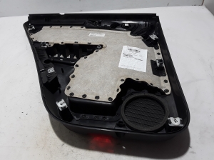 Volkswagen Tiguan (2007–2016) Tagumise küljeukse polster 5N0867212 - 2