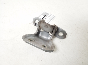 LEXUS IS (2005–2013) Front door lower hinge 68740-33021 - 2