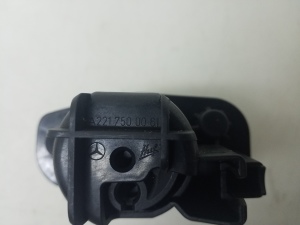 Mercedes Benz S-Class 221 (2005–2013) Trunk lid lock cylinder A2217500061 - 4