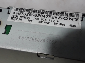 Volkswagen Tiguan (2007–2016) CD vahetaja 1K0035110A - 3