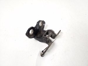   Rear side door upper hinge  - 68750-20121 