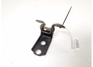  Charnière de porte latérale arrière inférieure  - 68770-52031 