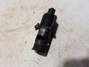  EGR valve 