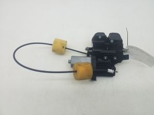 Mercedes Benz S-Class 221 (2005–2013) Trunk lid lock A2217500085 - 3