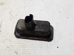 RENAULT Scenic (2003–2010) Trunk opening switch 8200076258 - 2