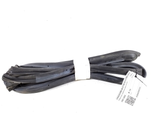   Joint de porte avant  - 67861-53030 