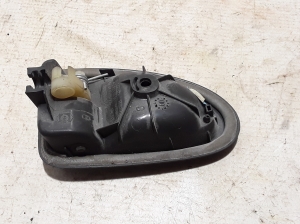RENAULT Scenic (1996–2003) Front door inner handle 7700415975 - 2