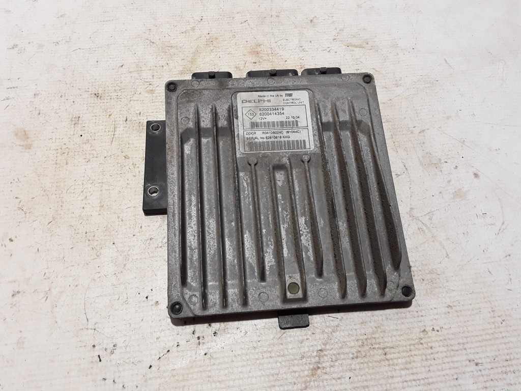 RENAULT Scenic 2 generation (2003-2010) Engine Control Unit ECU 8200334419 22452038