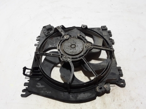 RENAULT Clio III (2005–2012) Dzesēšanas ventilators un tā daļas 7701063956 - 3