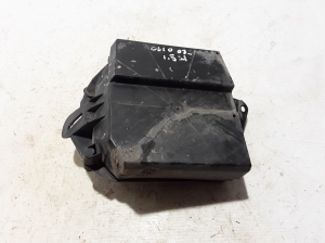   Sicherungskastengehäuse unter der Motorhaube  - 8200314277 