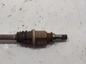 RENAULT Clio III (2005–2012) Front drive shaft and its parts 8200411381 - 3