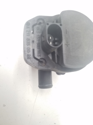 Mercedes Benz E-Class W207 (2009–2017) Tsirkulatsioonipump A2118350028 - 2