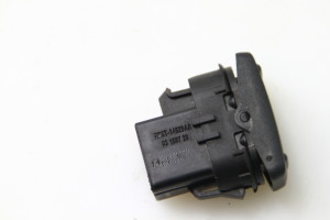 Ford Focus (2004–2011) Front door glass switch 7M5T14529AA - 4