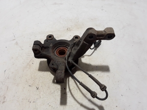 RENAULT Clio III (2005–2012) Front wheel hub - 3