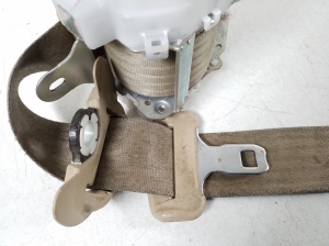 LEXUS IS (2005–2013) Front seat belt 73210-53140 - 2