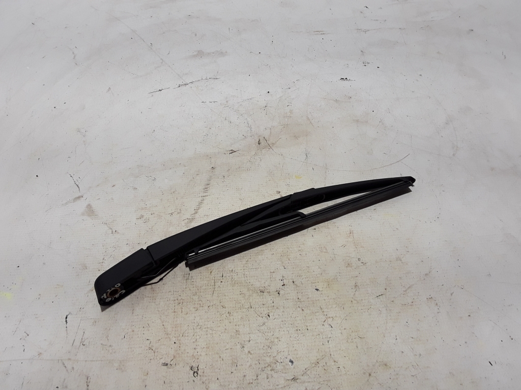 RENAULT Clio 3 generation (2005-2012) Tailgate Window Wiper Arm 7701059392 22451933