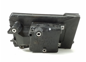 LEXUS IS (2005–2013) Batteriehalter 74431-53040 - 2