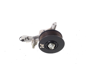 LEXUS IS (2005–2013) Riemenspannerhalter 16631-26010 - 3