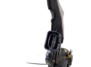 LEXUS IS (1999–2005) Rear side door lock 69340-53030 - 3