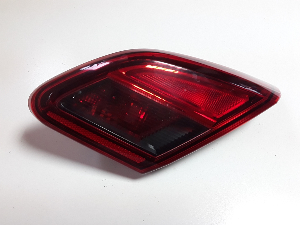 OPEL Corsa D (2006-2020) Фонарь крышки багажника правый 39012632, 460034366 24553864